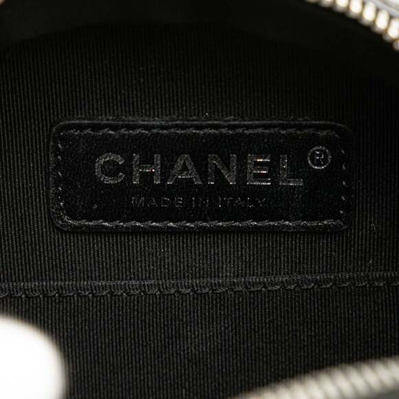 CHANEL Black Logo Shoulder Bag - Picture 8 of 9